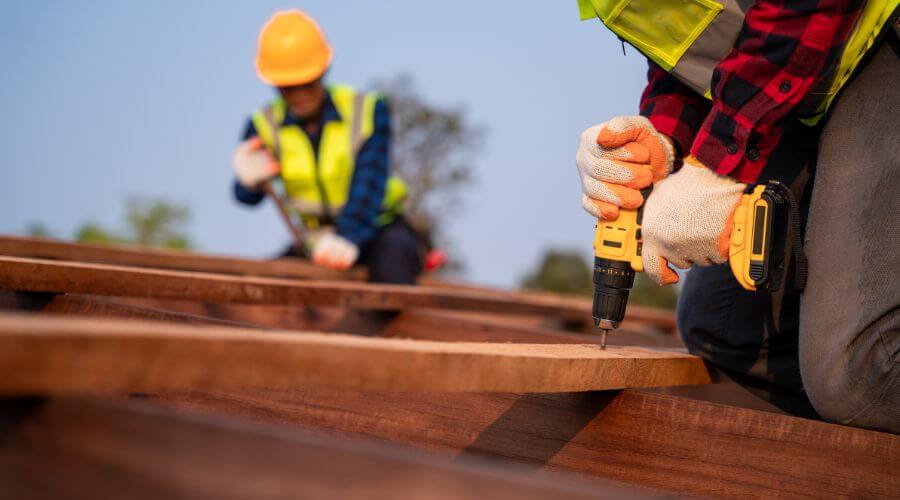 Expert Emergency Roof Repairs services in Jensen Beach, FL